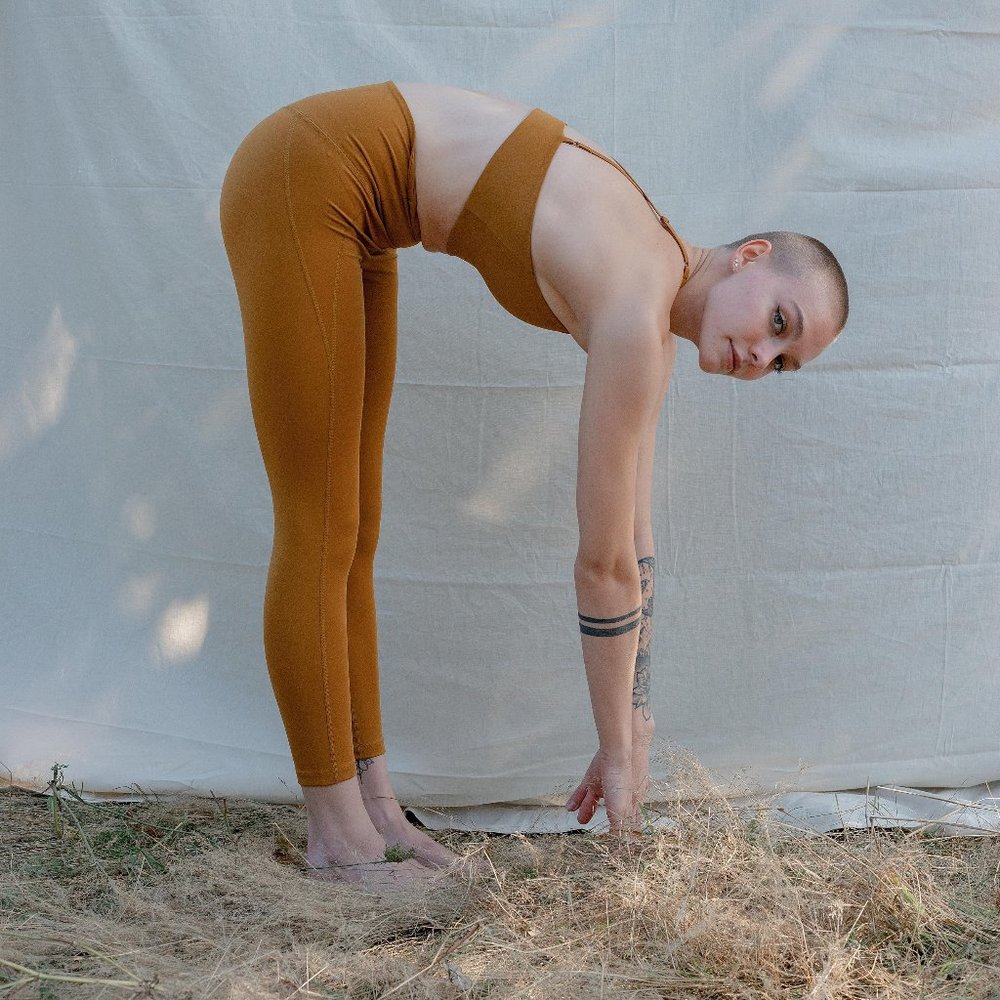 COPY - HIGH RISE COMPRESSIVE LEGGINGS w/ 28.5" inseam